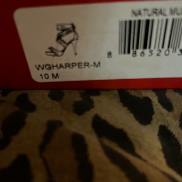 Guess Sabin size 10 leopard print satin platform gladiator heels NIB - Picture 13 of 13